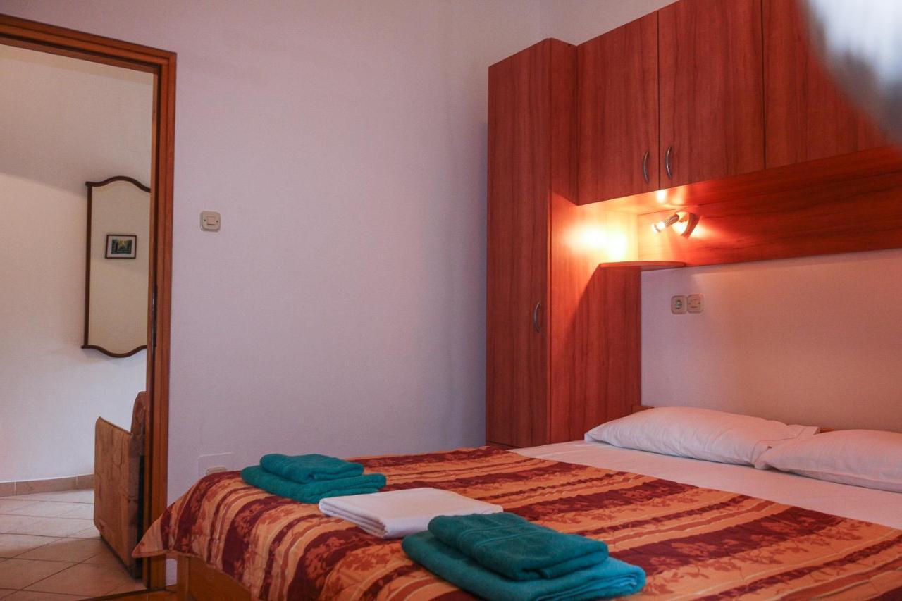 Apartment Suzy Vantacici Buitenkant foto